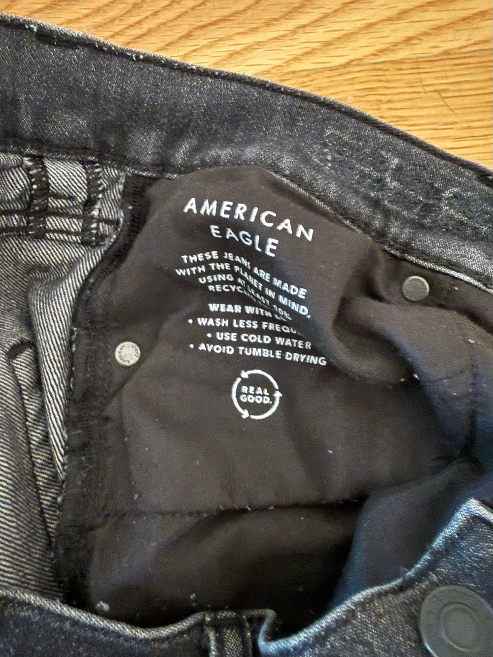 American Eagle Super High Rise Baggy Straight Cargo Jeans Black Wash 10 Short - Picture 9 of 11
